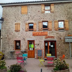 https://lart-des-chemins.hotels-rhonealpes.com